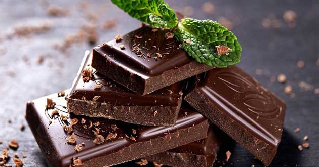 How sweet! A daily dose of dark chocolate may cut your risk of diabetes